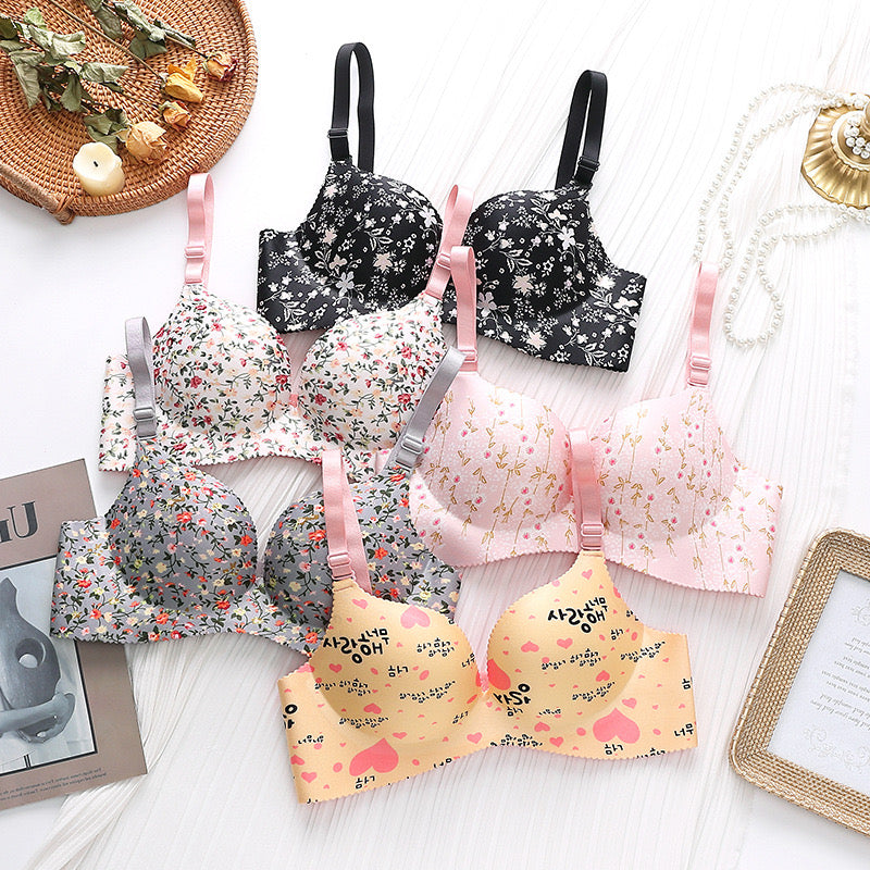 5 Pieces/ 3 Pieces Flower Print Seamless and Wireless Push Up Bra